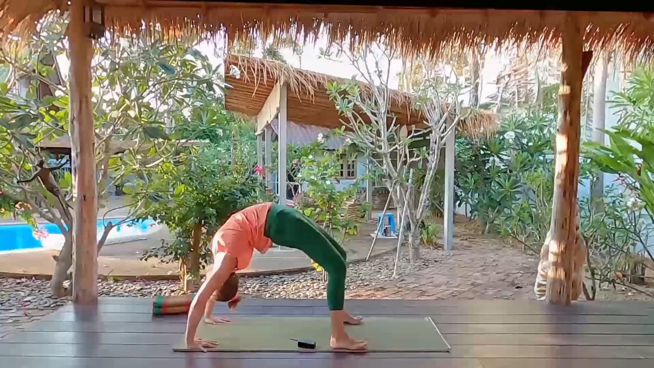 Energizing Yoga 1